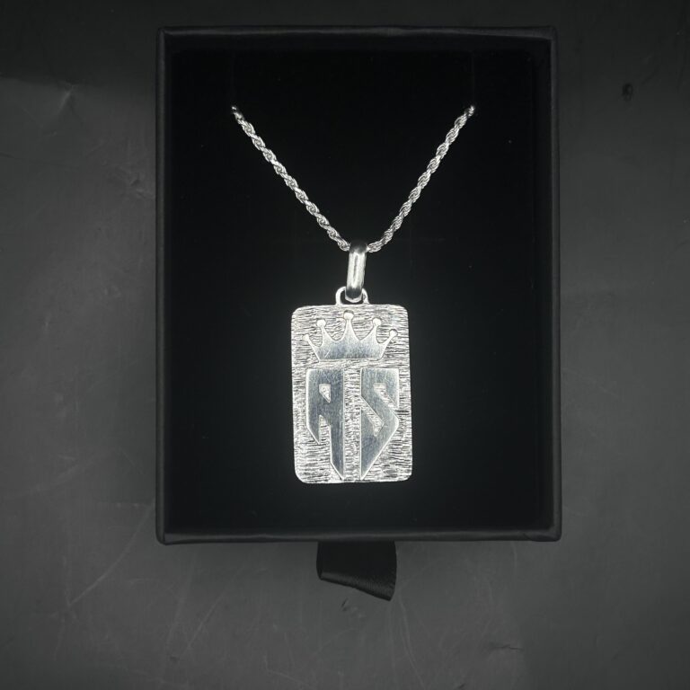 Bijou customisé EFENA - Exemple 13