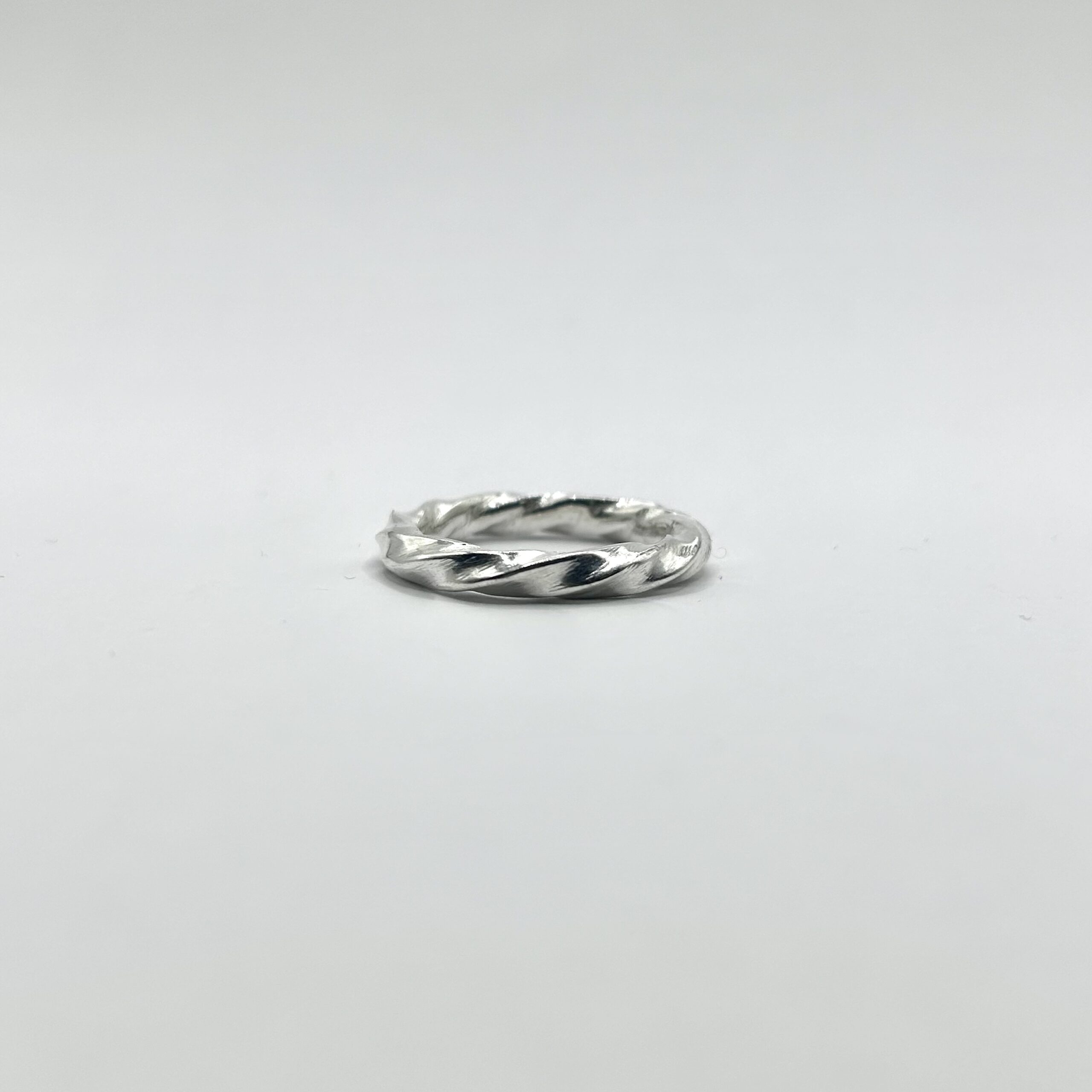 Bague KARI